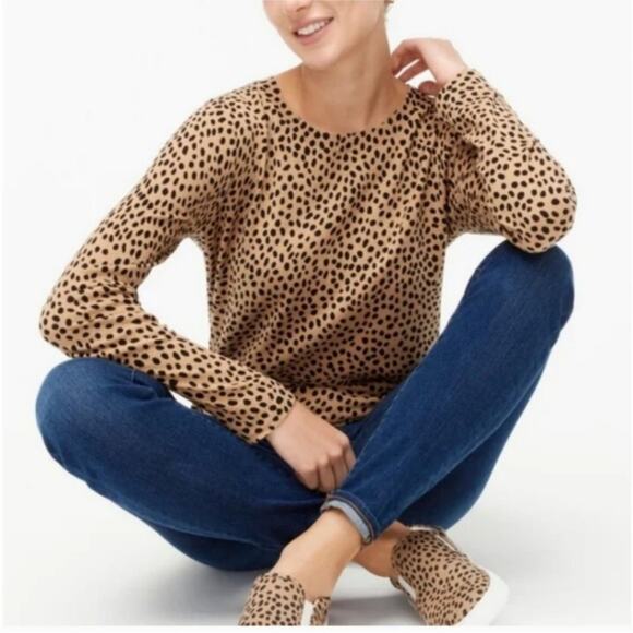 J Crew Cheetah Teddie Sweater AZ889 NWT Tan Black 2023 Size XS Animal Print - Picture 4 of 14